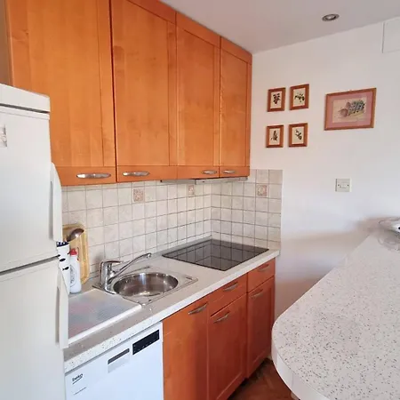 Vlahinja Apartment *